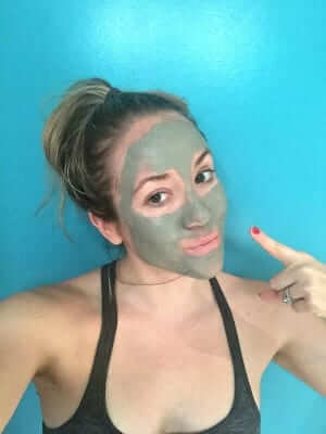 The Most Detoxifying DIY Face Mask For Clear, Glowing Skin